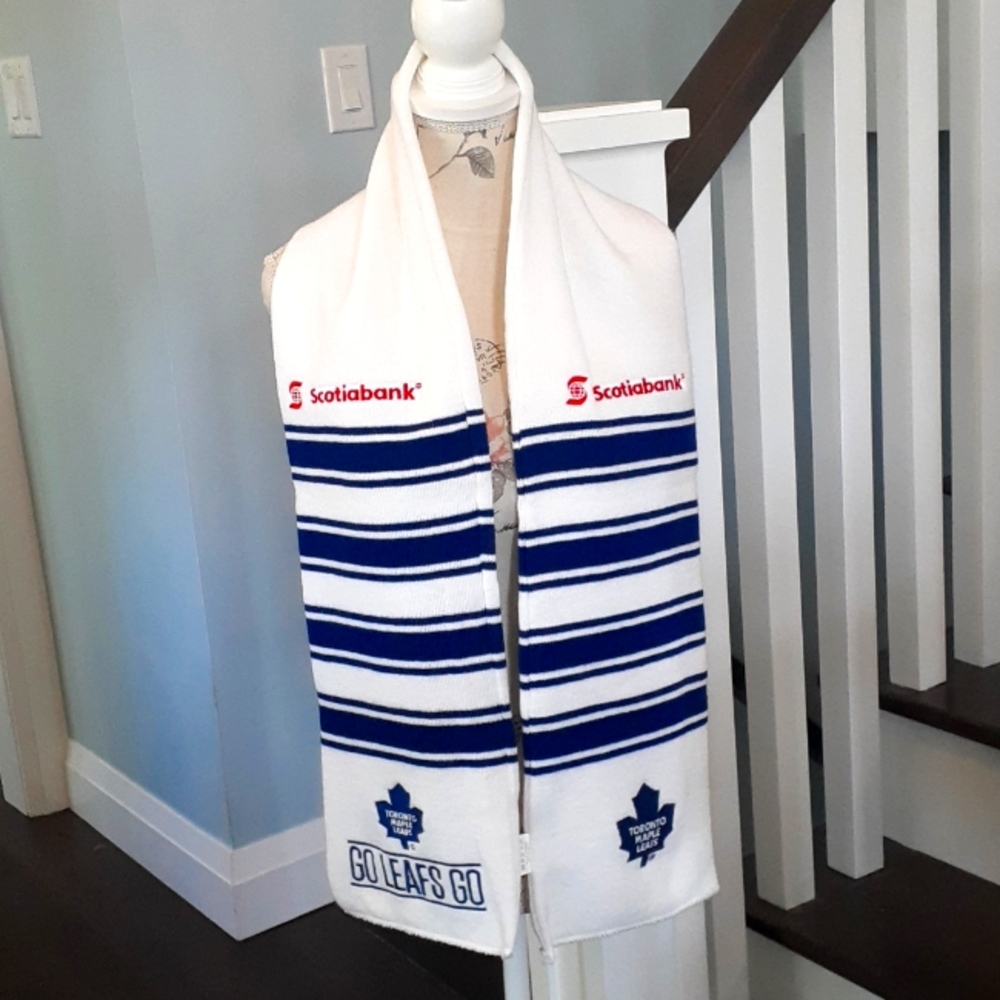 * Toronto Maple Leafs Go Leafs Go Fan Scarf
